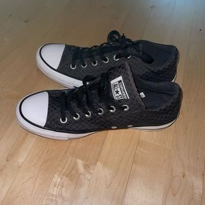 Converse black/dark gray size 10 excellent condition